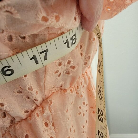 Heatherly Pastel Peach Eyelit Blouson Penelope Crop Top Size M - Picture 12 of 15